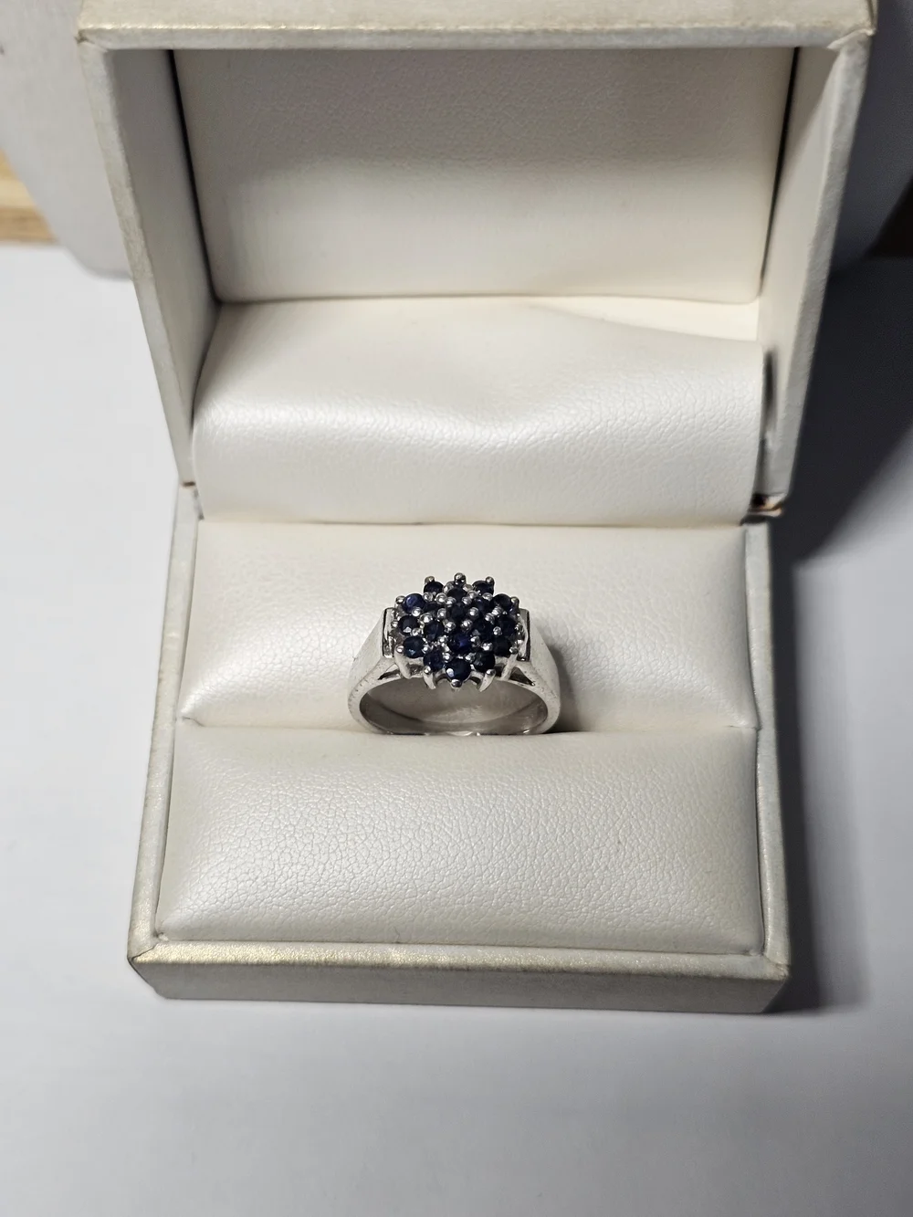 Sterling Silver 925 Ring With Cluster Of Dark Stones
